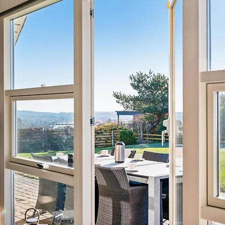 At Egsmark With Panoramic Views Of Bay And Mols Bjerge Close To The Beach, Nature And Ebeltofts Attractions Hébergement de vacances